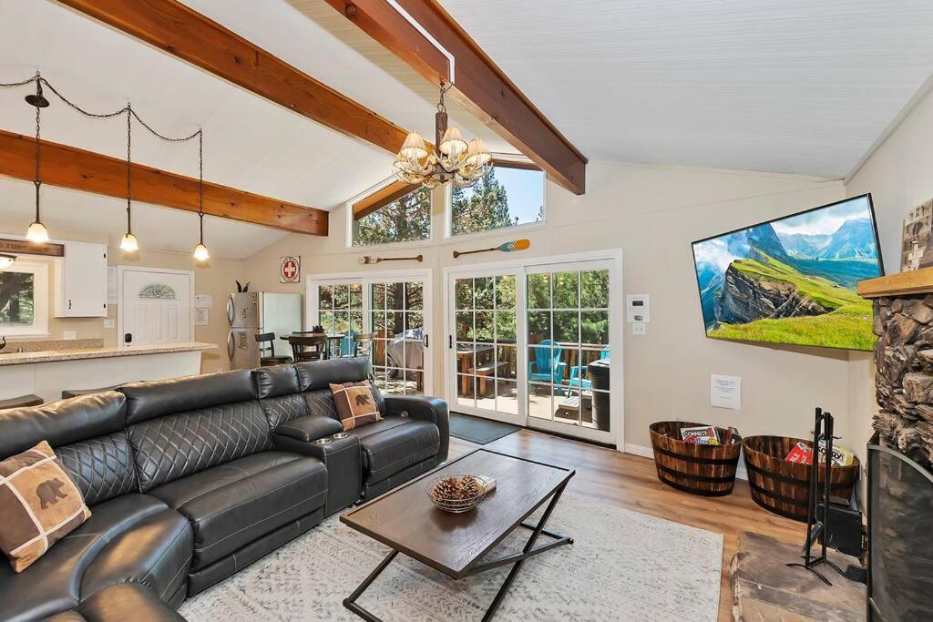 Chalet Monterey W/Hot Tub - Big Decks/Bbq Villa Big Bear Lake Exterior photo