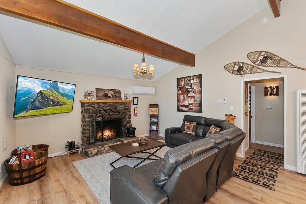 Chalet Monterey W/Hot Tub - Big Decks/Bbq Villa Big Bear Lake Exterior photo